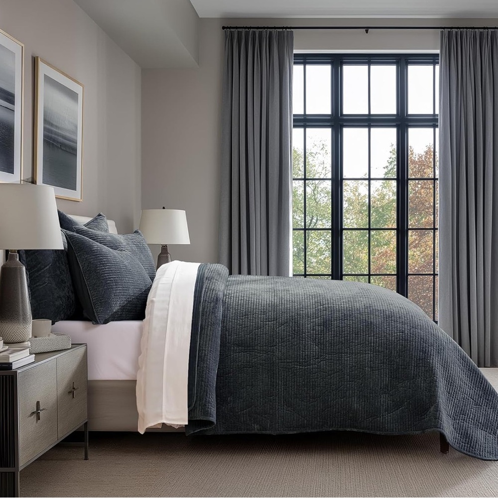 🆕 PB Style 3 Piece Queen Stormy Blue Luxe Soft Velvet  Quilt Coverlet Set.